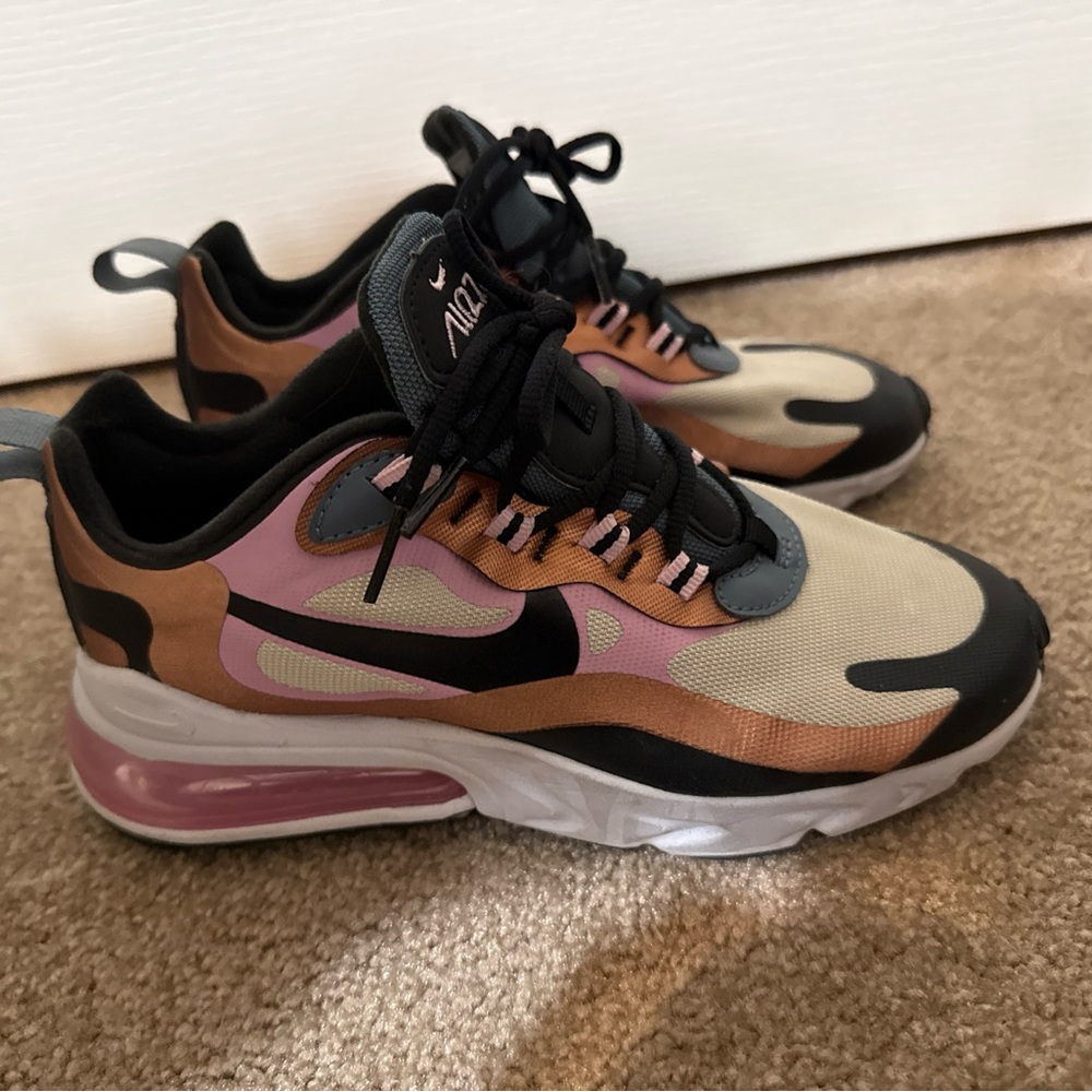 Nike Airmax 270 Women’s Sneakers Size US 5.5 Rare Color Combo